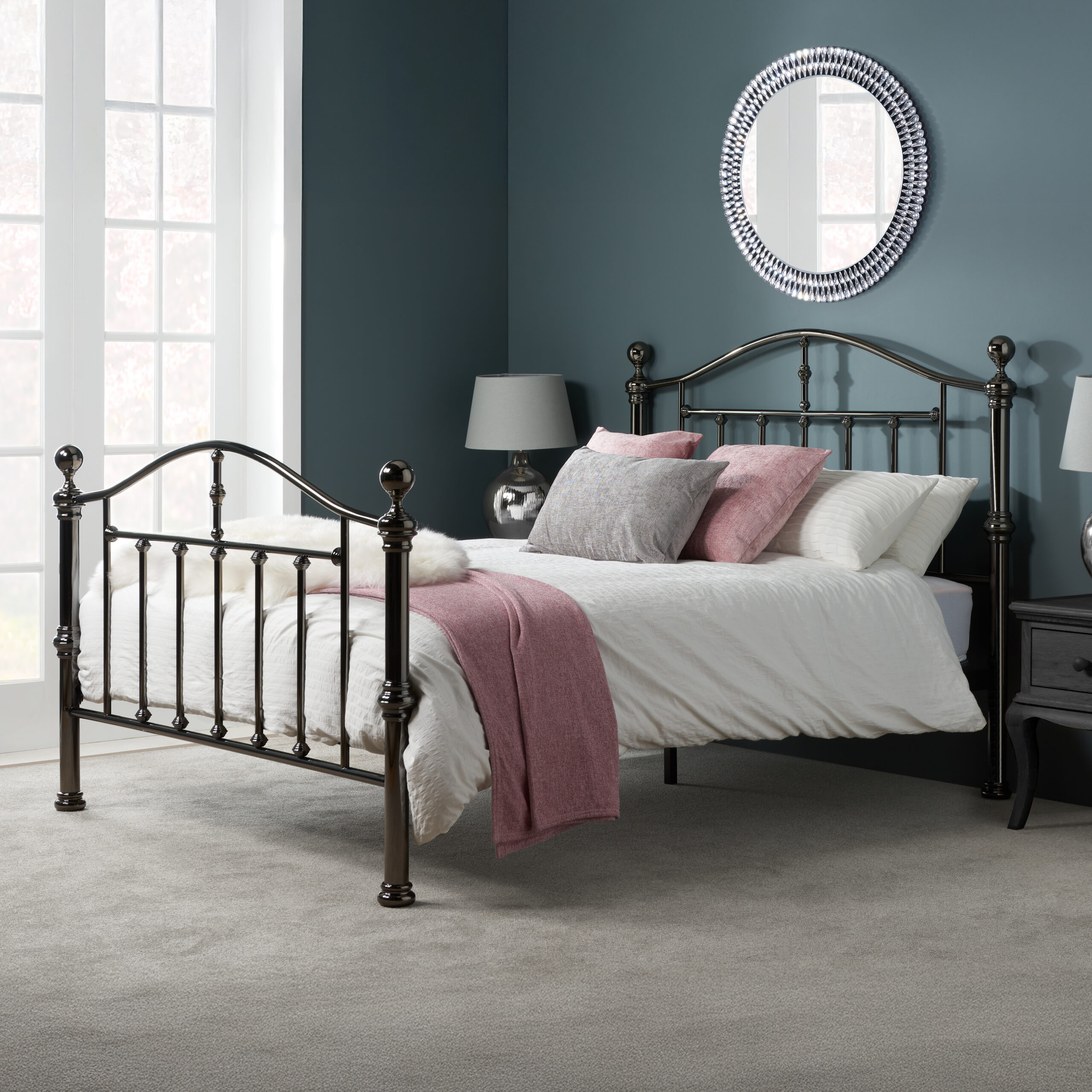 VICB_Victoria Bed_RS_SQ VICB Victoria Bed RS SQ scaled